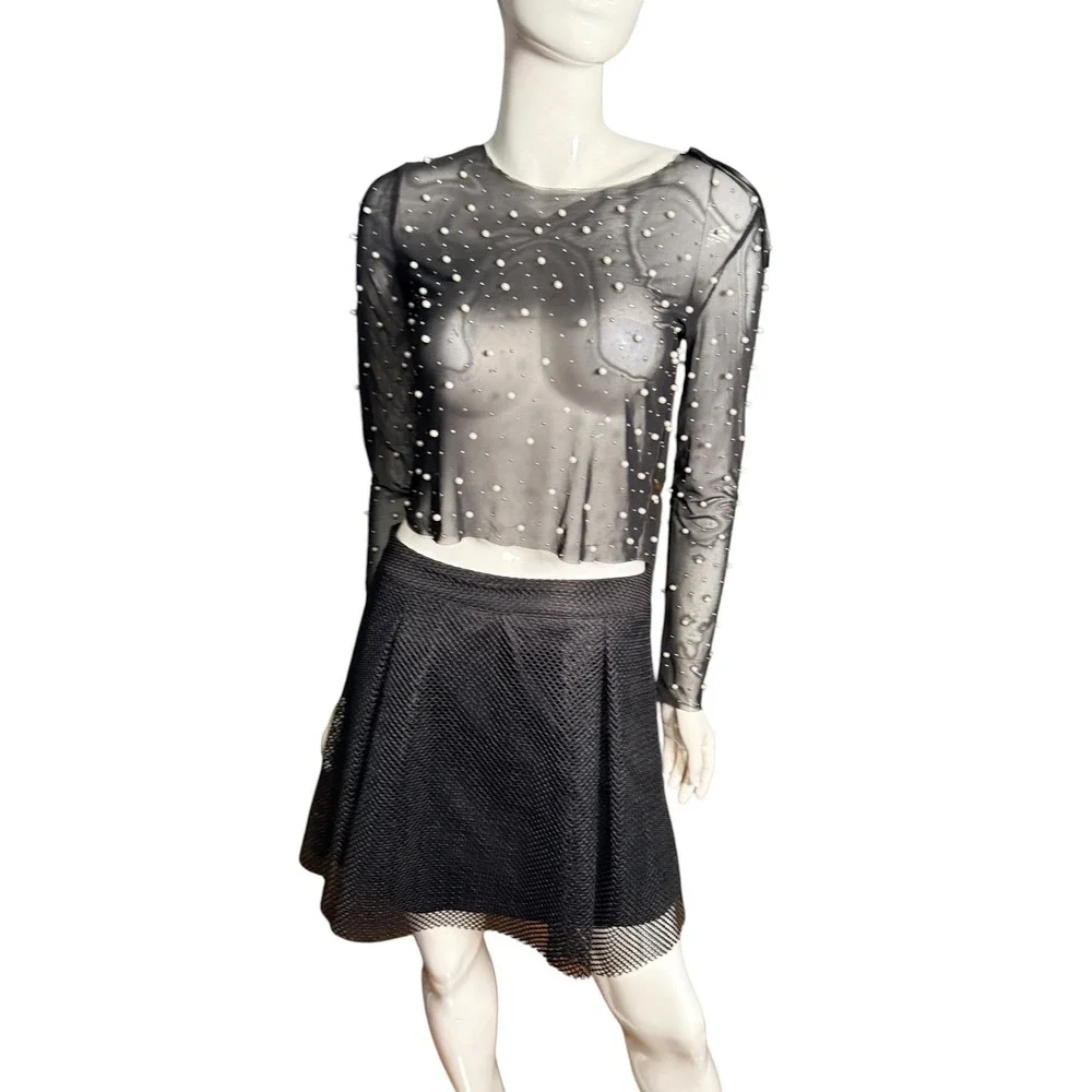 Thirty/Thirty LA Womens Black Sheer Mesh Pearl Embellished Crop Top Large - Picture 1 of 7